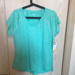 Performance tee
